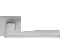 Ручка дверная Rucetti RAP 28 SLIM-S SC, на квадратной розетке 6 мм, цвет - мат.хром